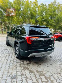 GMC Acadia